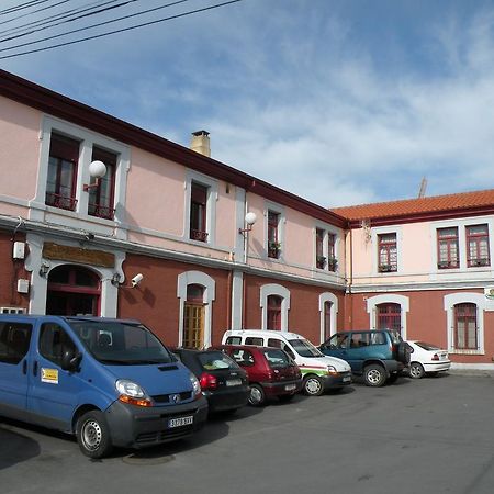 Albergue La Estacion Llanes Exteriér fotografie